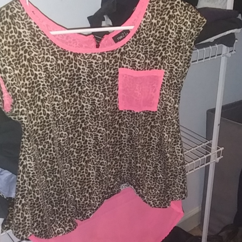 Rue 21 shirt